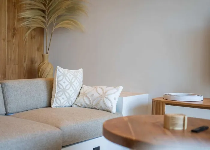 Six Palm 1 - 2br Rooftop Near Padang Beach, Uluwatu * Pecatu (Bali)