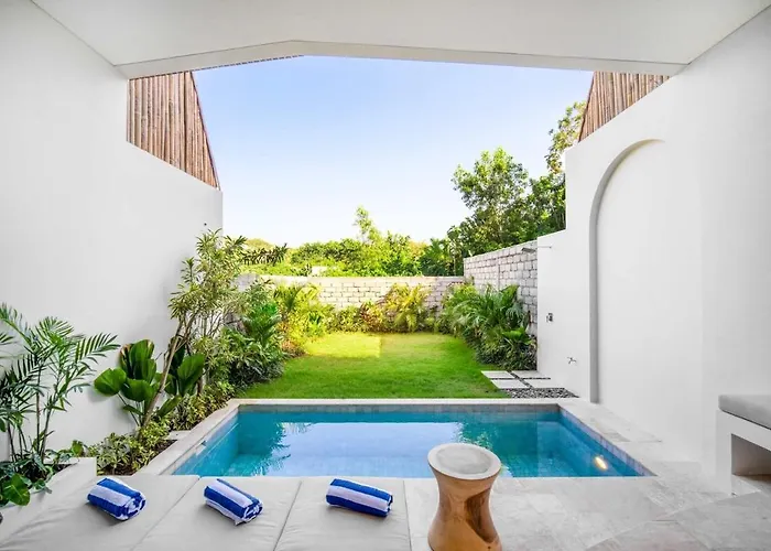 Six Palm 1 - 2br Rooftop Near Padang Beach, Uluwatu Villa *