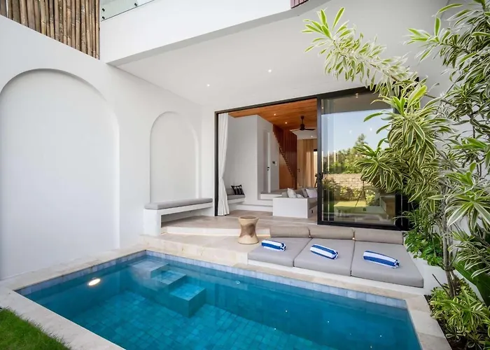 Six Palm 1 - 2br Rooftop Near Padang Beach, Uluwatu Villa Pecatu (Bali)
