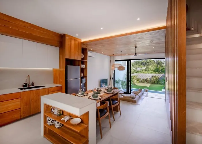Six Palm 1 - 2br Rooftop Near Padang Beach, Uluwatu Villa